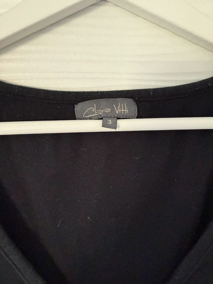 Haut t-shirt à manches longues 3/4 fluide noir uni simple basique col V décolleté avec boutons - photo numéro 5