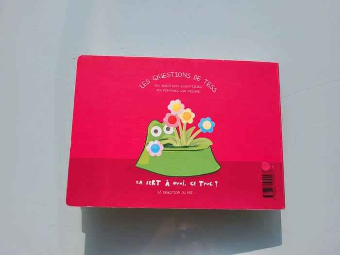 Livre tout carton Les Questions de Tess : Ça sert à quoi, ce truc? 💩 - photo numéro 13