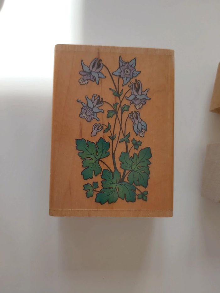 🦋 Lot 3 tampons encreurs fleurs - photo numéro 2