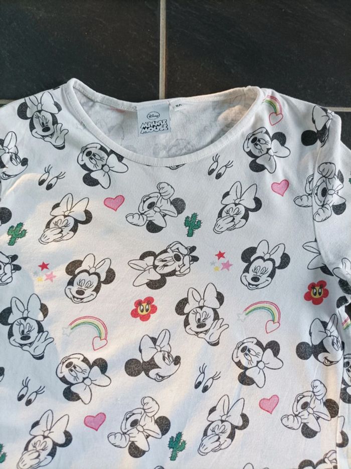 Très joli tee shirt Minnie 8 ans - photo numéro 2