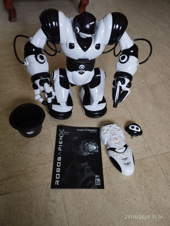 Robot interactif Robosapien X