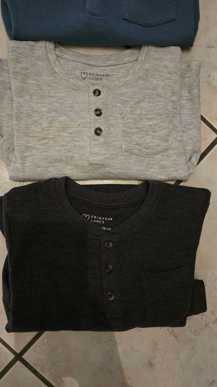 Neufs (non portés) lot teeshirts ml 36mois garçon - photo numéro 3