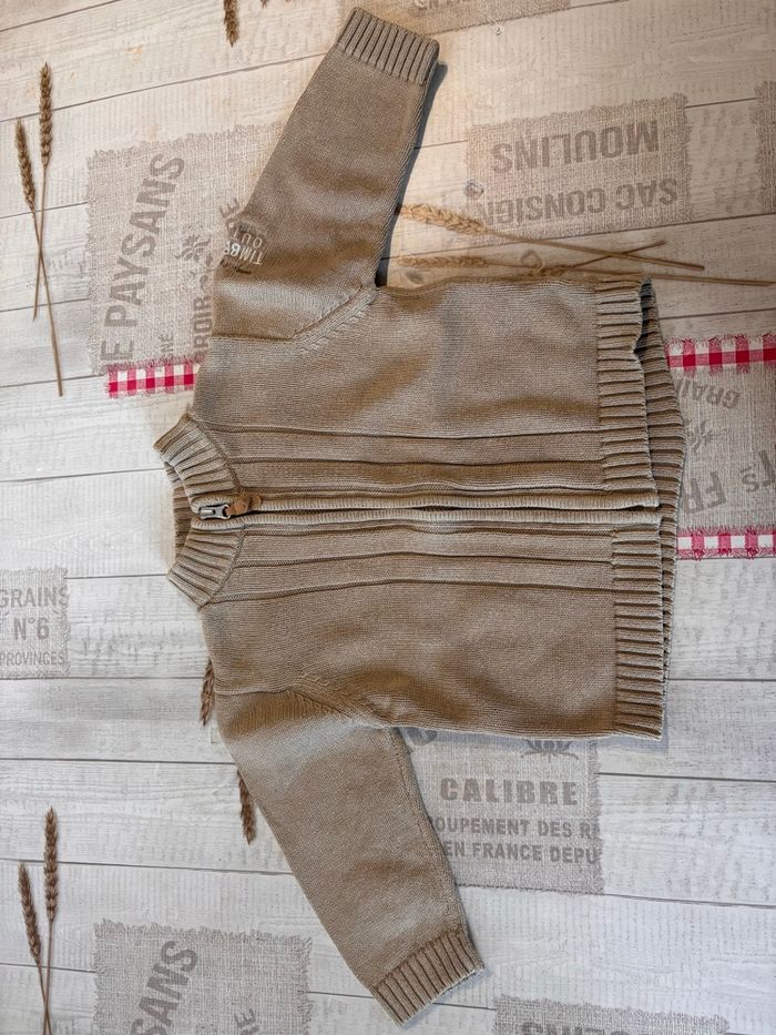 8 gilets - photo numéro 3