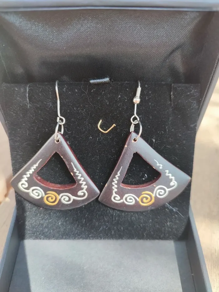 Boucles d'oreilles fantaisie en bois