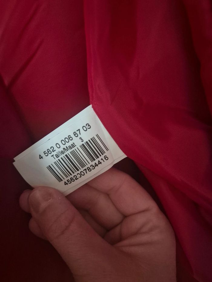 Manteau femme rouge - photo numéro 6