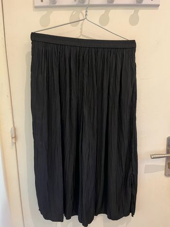 Pantalon plissé noir extra large effet jupe uniqlo taille L