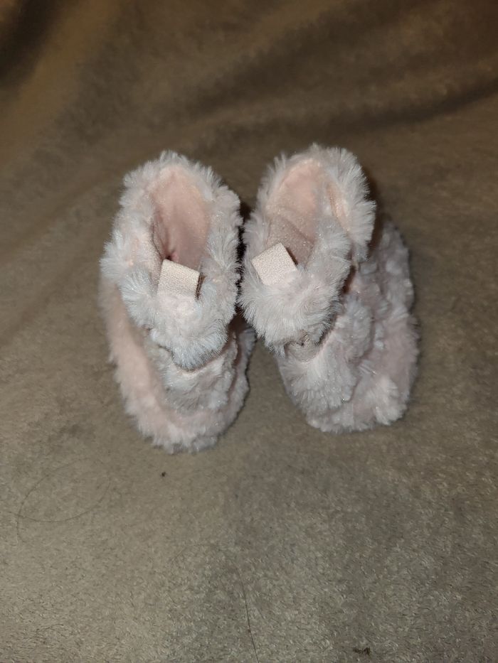 Chaussures bébé 12 mois - photo numéro 2