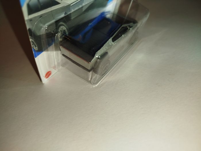 Hot Wheels Tesla Cybertruck 2024 - photo numéro 7