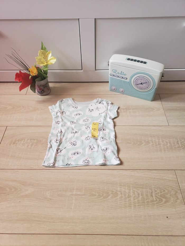 Teeshirt 🎀 Primark taille 9-12 mois 2€50 - photo numéro 2