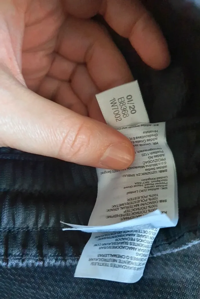 Pontalon de sport Adidas taille L jambes larges - photo numéro 5