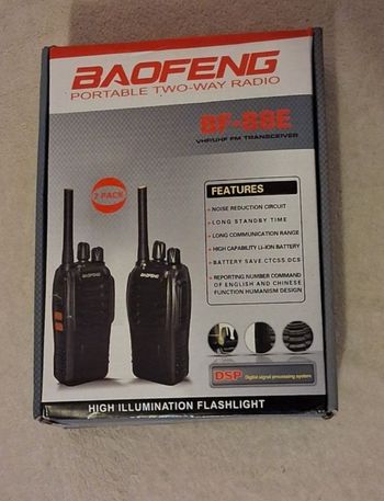 Pack 2 Talkie-walkies Baofeng BF-88E + Accessoires