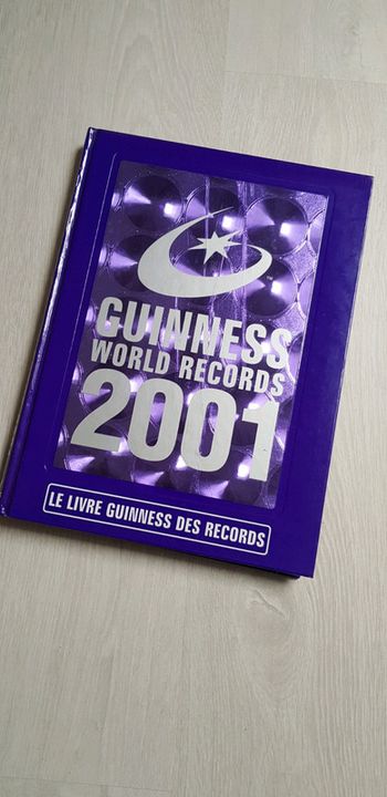 Guinness World Records 2001