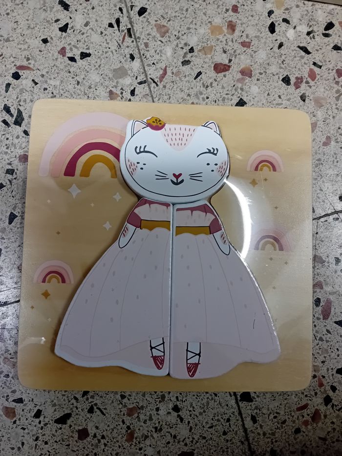 4 puzzles de 3 pièces  Âge  18m + - photo numéro 2