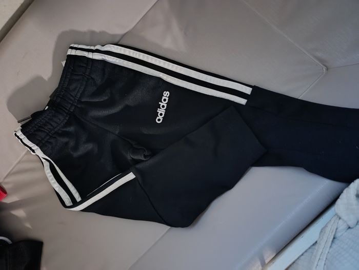 Ensemble adidas+ pantalon adidas