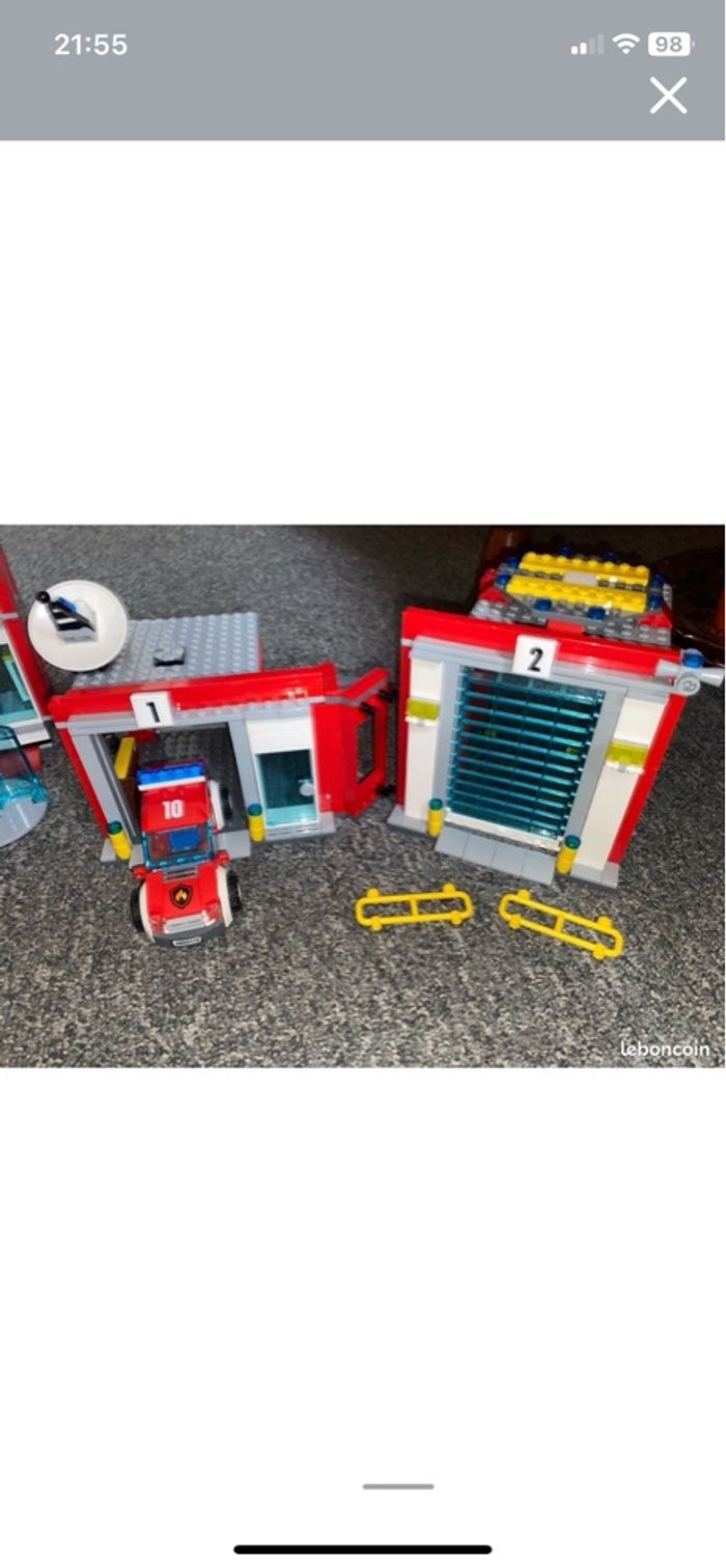Lego « caserne des pompiers »/ quelques pièces manquantes  60110 - photo numéro 10