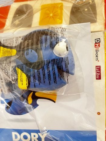 Livre Disney mes premiers amis inclus la figurine