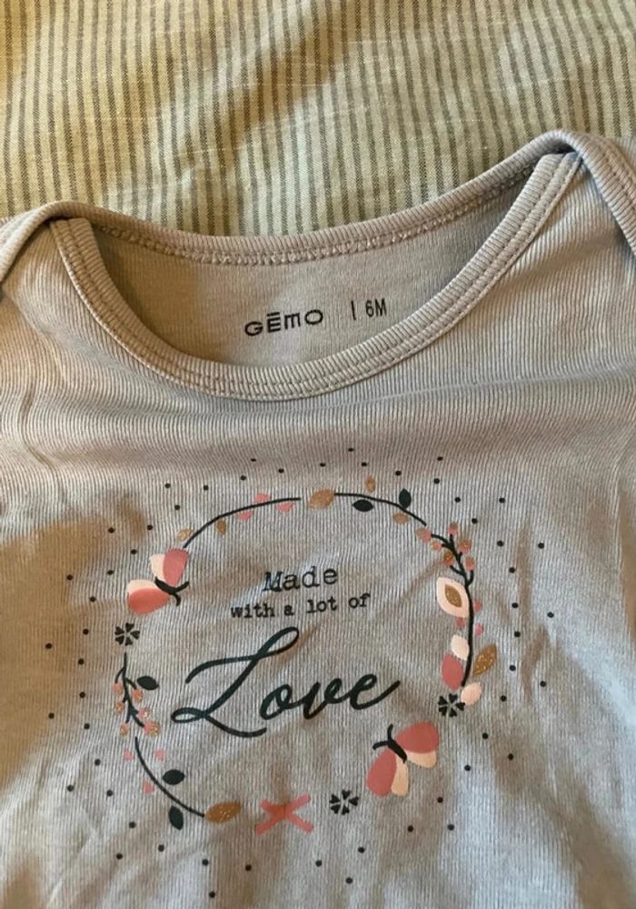 Body gemo 6 mois - photo numéro 2