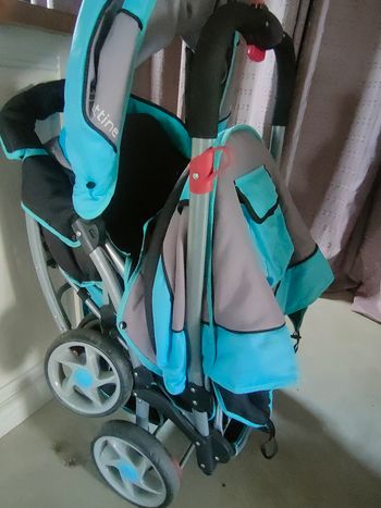 Poussette double inclinable 