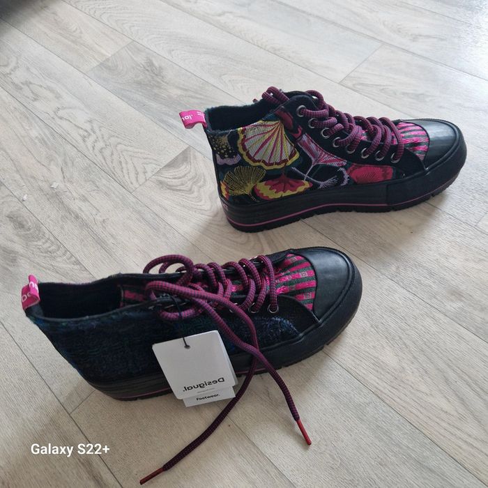 Baskets hautes Desigual NEUVES - photo numéro 5