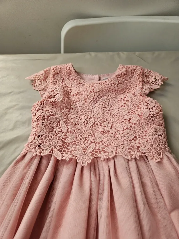 Robe à volants - photo numéro 2