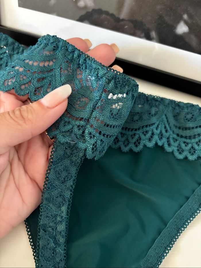 String  dentelle bleu - photo numéro 5