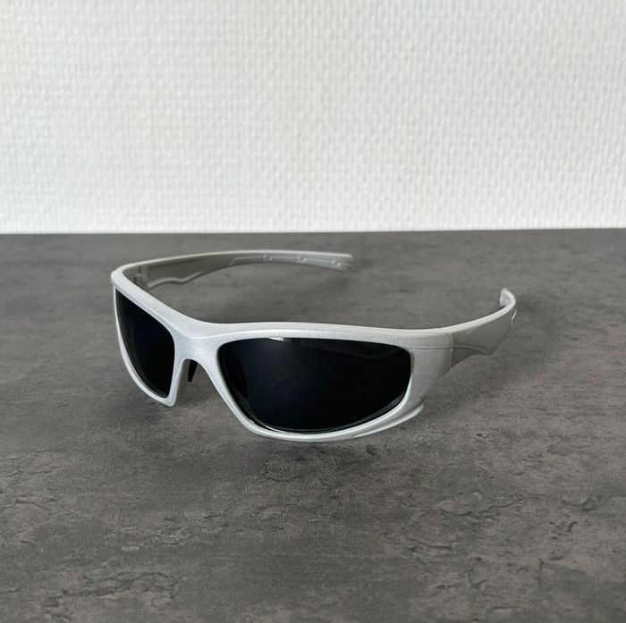 Lunettes grises Aesthetic - photo numéro 2