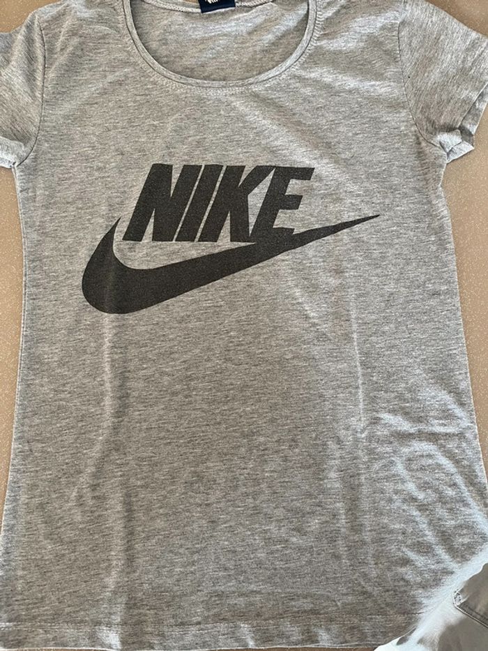 T shirt - photo numéro 2