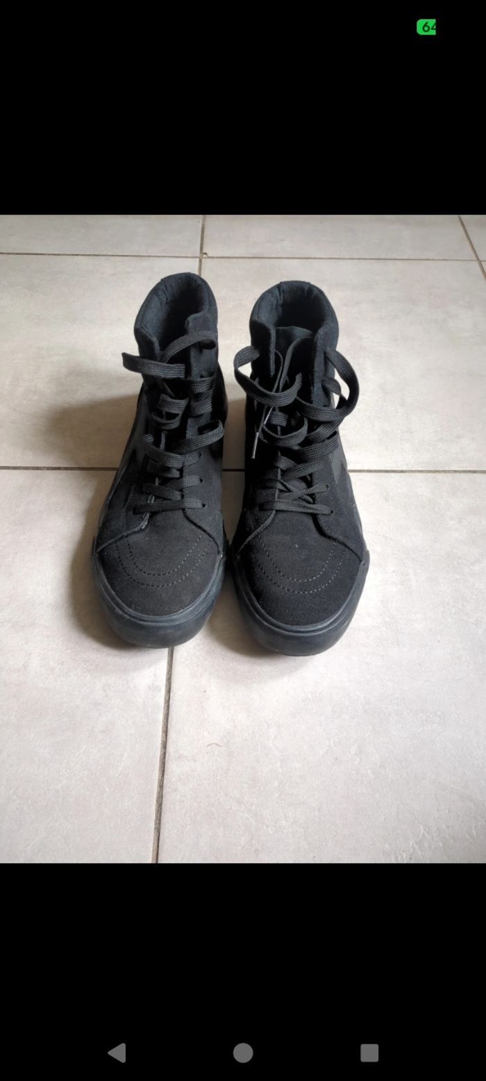 Chaussure montante en tissu