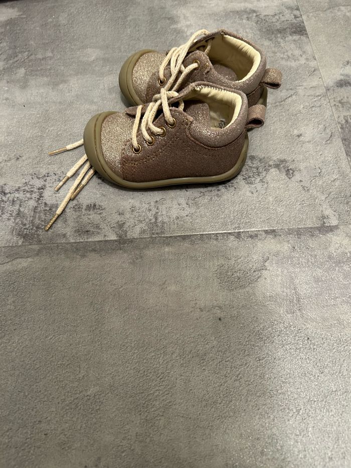 Chaussure - photo numéro 2