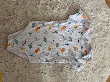 Body manches courtes dinosaures 