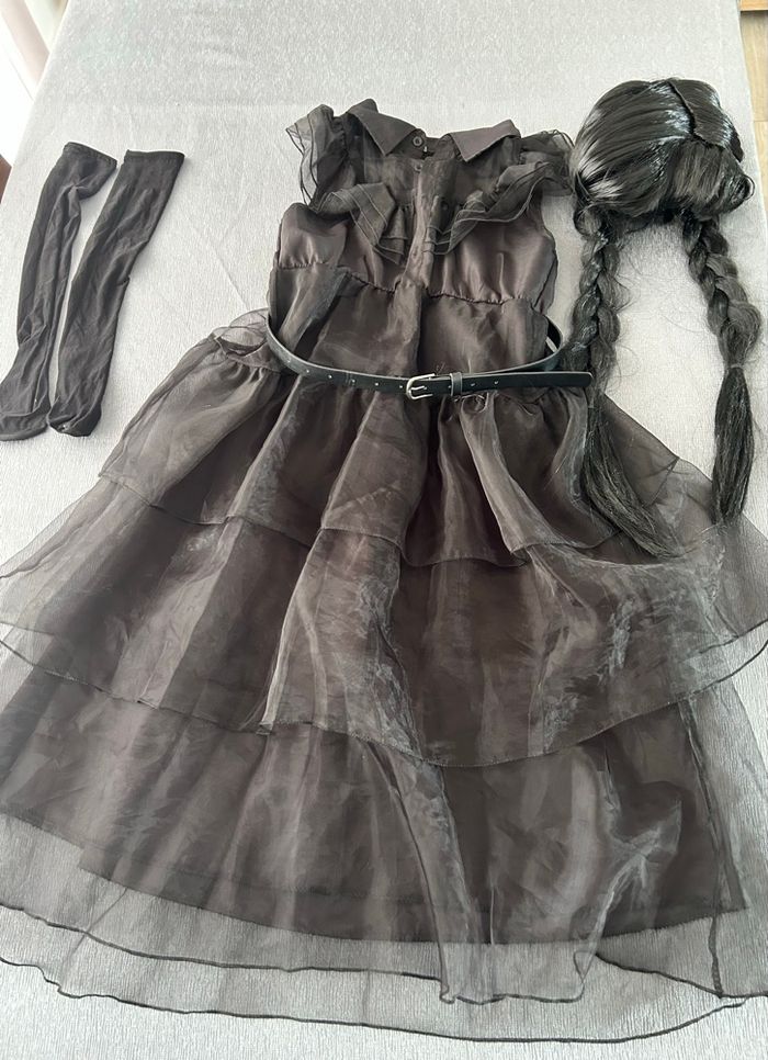 Déguisement mercredi Addams - photo numéro 3