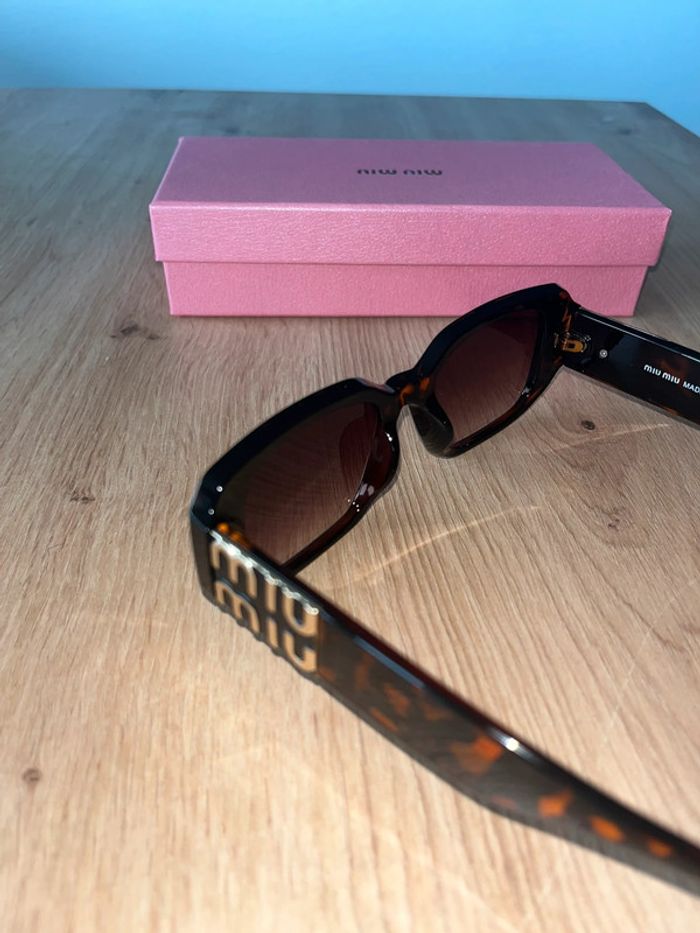 Lunettes de soleil , Miuuu Miuuu , femmes , neuves - photo numéro 5
