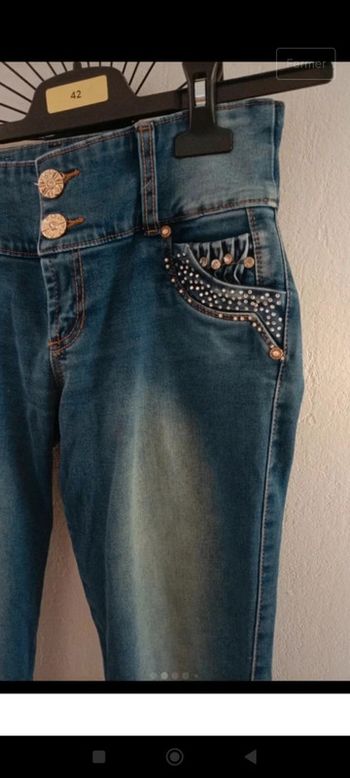 Jean bleu décoré taille 36