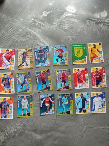 Lot 42 carte adrenalyn XL2023 2024 panini