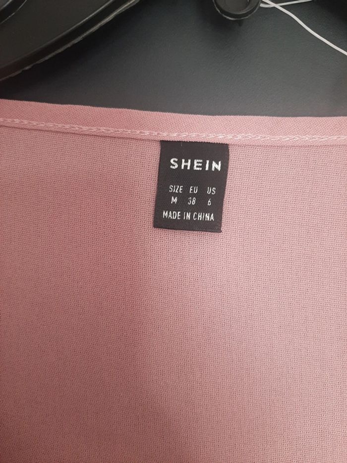 Haut shein - photo numéro 2