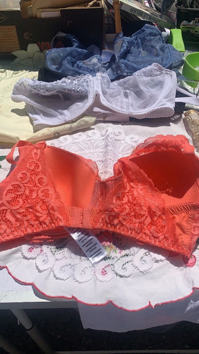 Lot de 5 soutien gorge taille 95C - photo numéro 5