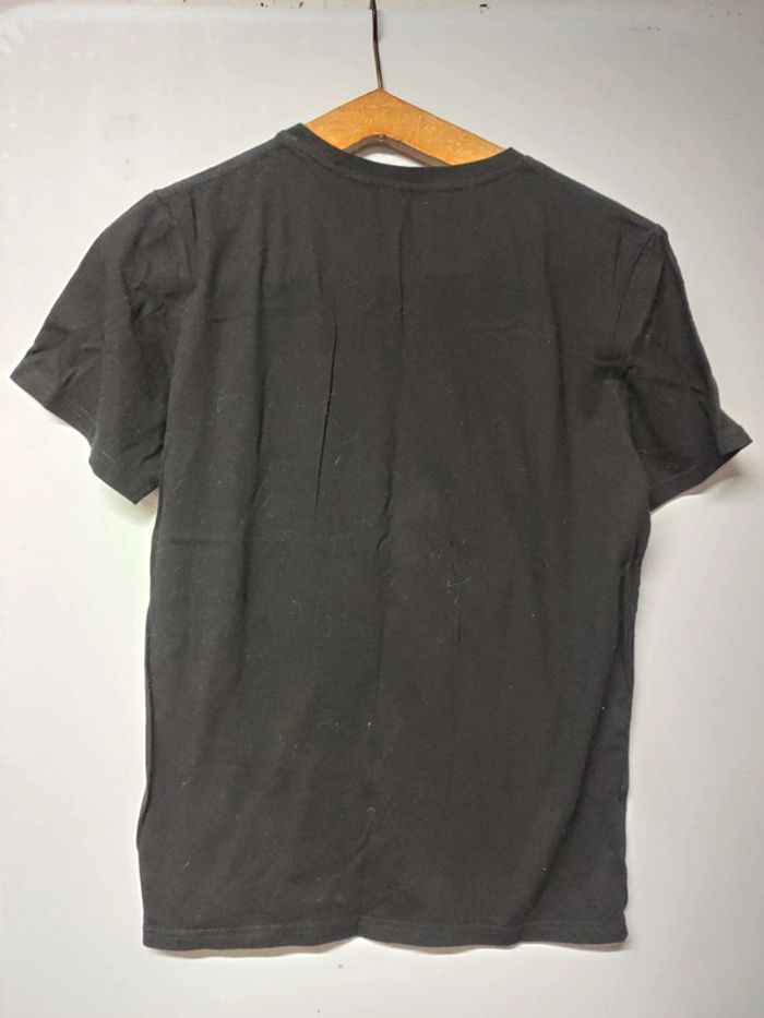 T-shirt non officiel - photo numéro 2