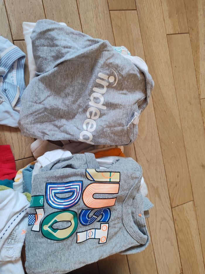Lot vêtements bébé 6 mois garçon été automne - photo numéro 6