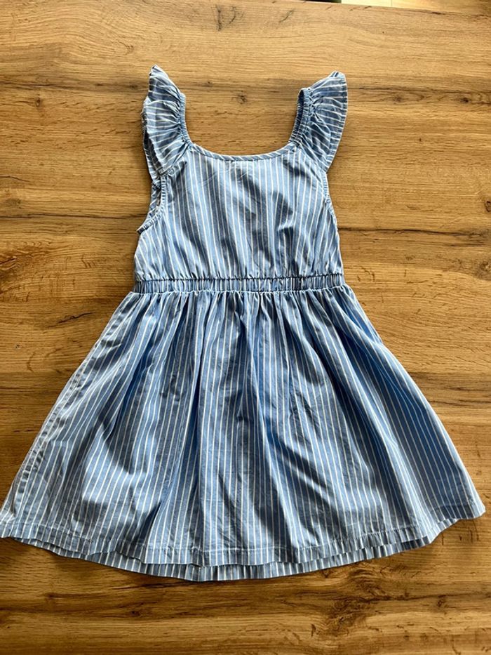 Robe 5 ans Kiabi comme neuve - photo numéro 2
