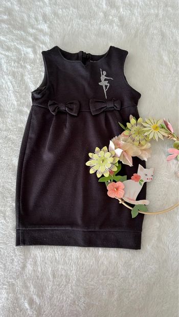 Robe noire 2 ans