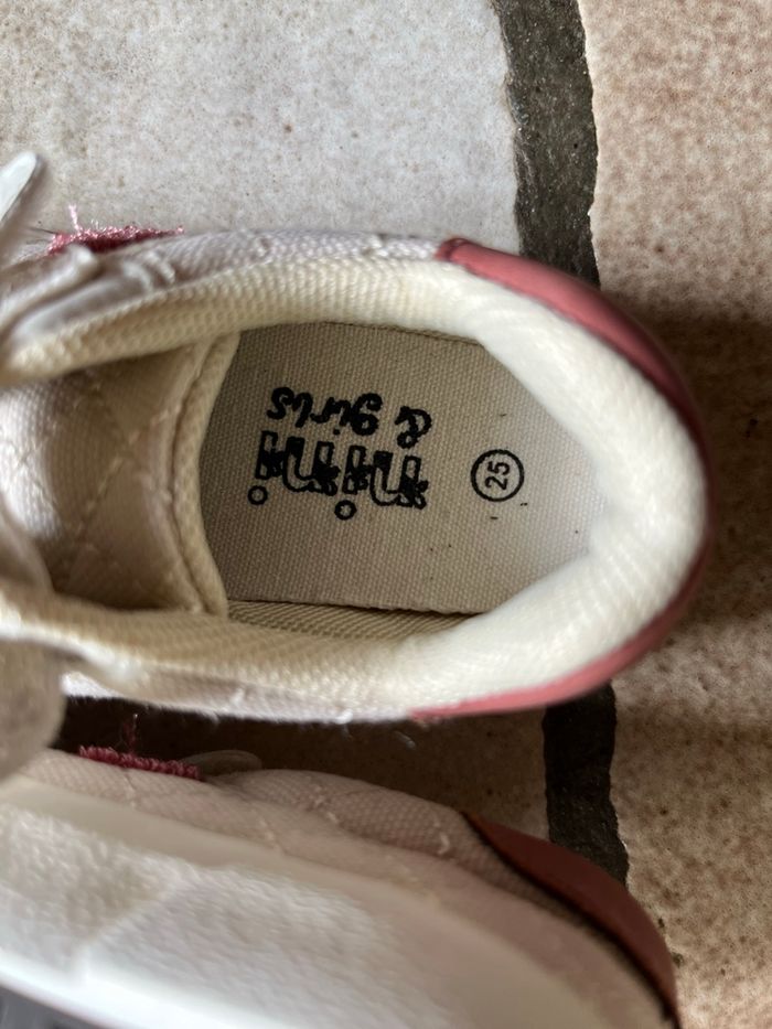 Chaussures fille taille 25 - photo numéro 3