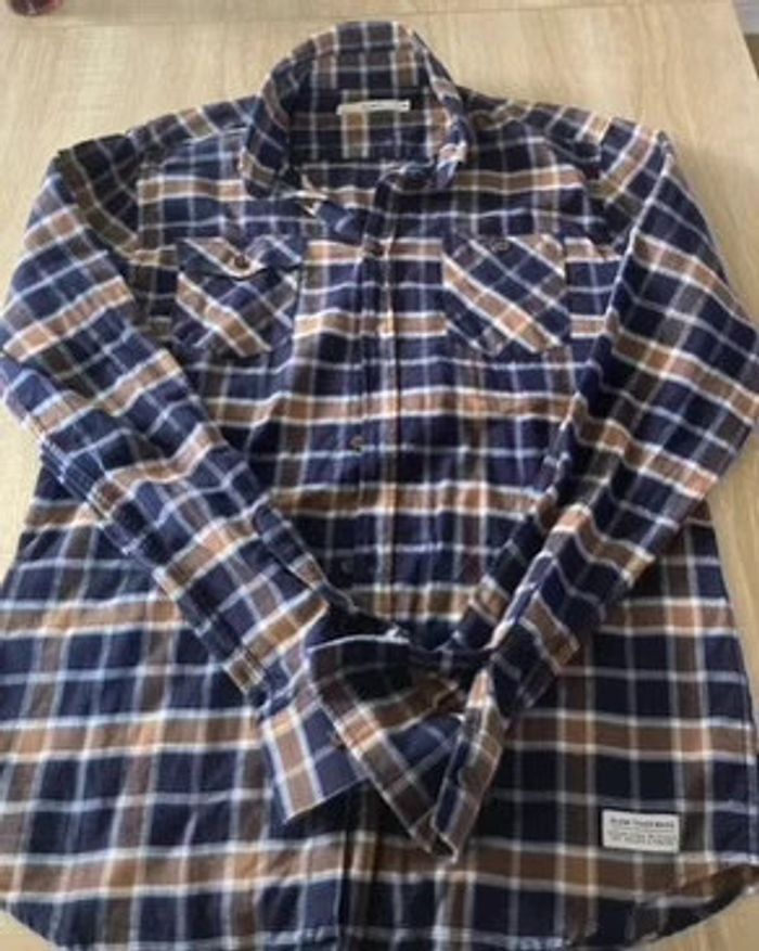 Chemise