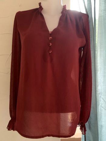 Blouse Kiabi bordeaux taille 38 manches longues