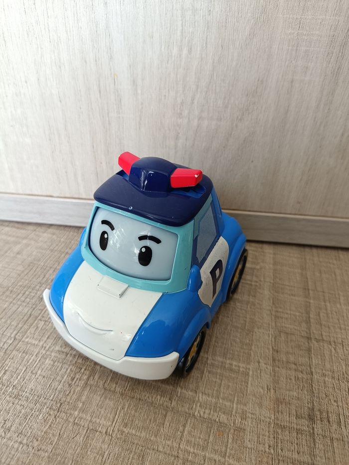 Voiture Robocar poli - photo numéro 2