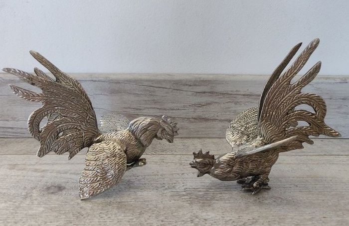 2 coqs de combat décoratifs