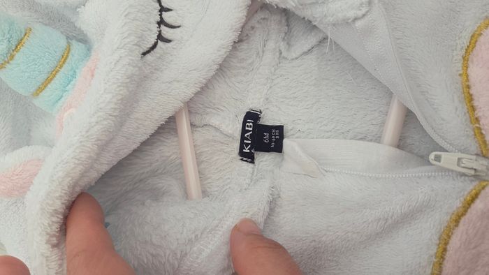 Surpyjama licorne Kiabi 6 mois - photo numéro 4