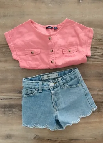 Lot fille 3 ans short + débardeur court