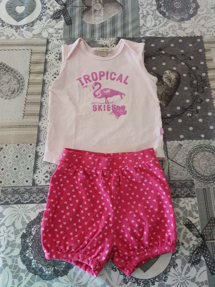 Ensemble short et débardeur 6/9 mois