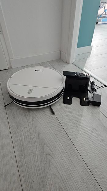 Aspirateur laveur automatique