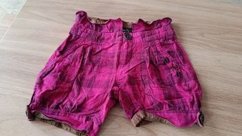 Short cargo à carreaux